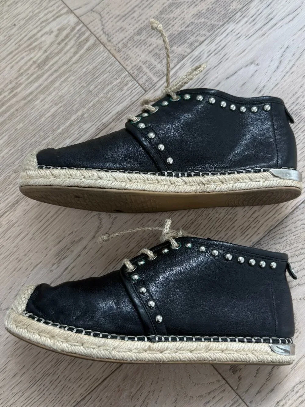 Stuart Weitzman good there